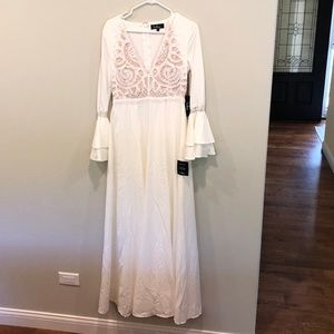 Lulu's White Maxi Dress w/Lace Top & Bell Sleeves